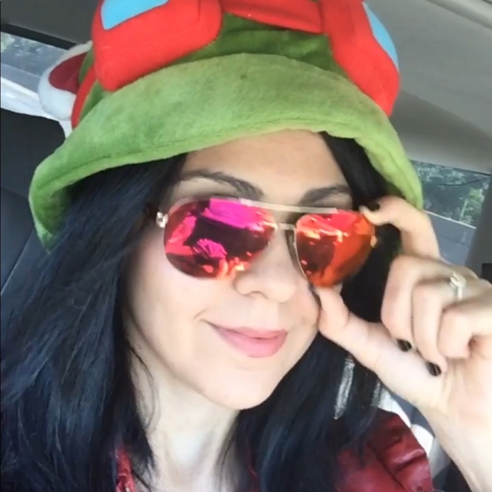 Meet your Posher, Lidia